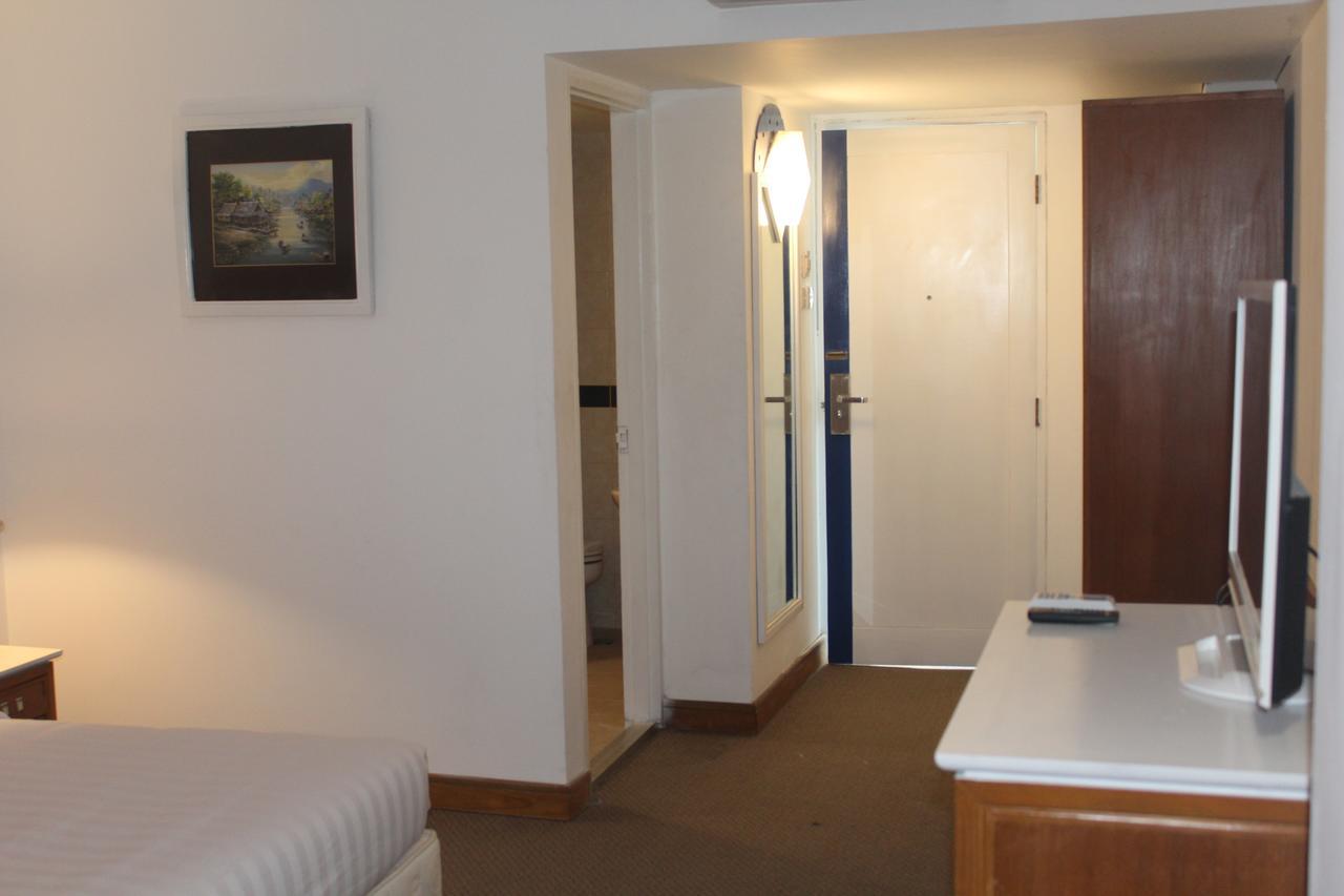 Arnava Hotel Senen Τζακάρτα Εξωτερικό φωτογραφία